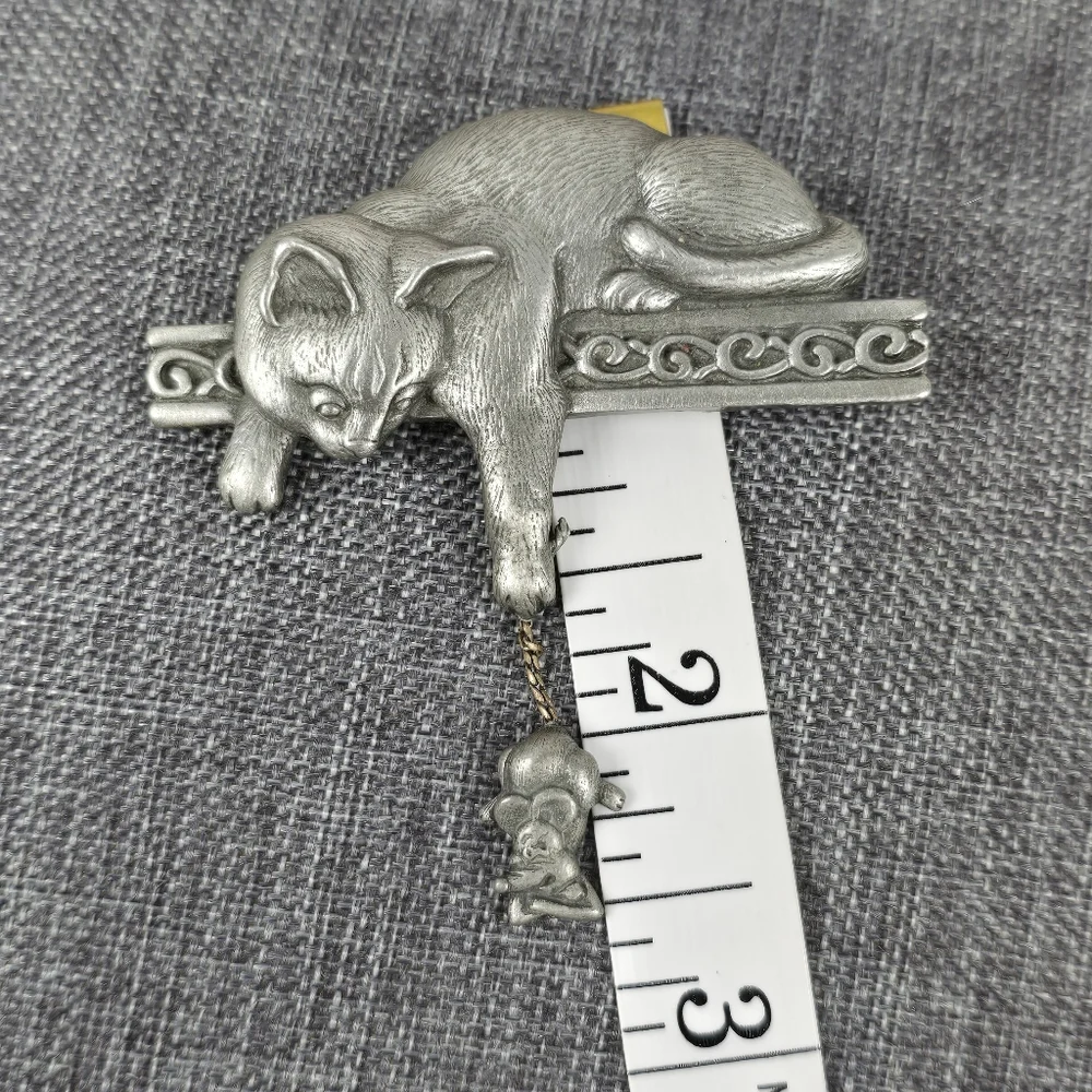 Jonette Jewelry Cat and Mouse Vintage Brooch - Picture 6 of 9